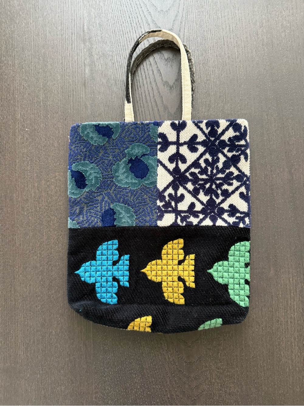 Minä Perhonen mini toast tote bag. Made in Japan